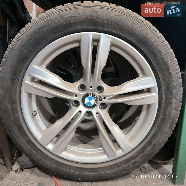 Внедорожник / Кроссовер BMW X5 2013 в Ужгороде