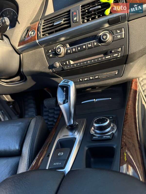 Внедорожник / Кроссовер BMW X5 2010 в Днепре фото 14 Внедорожник / Кроссовер BMW X5 2010 в Днепре