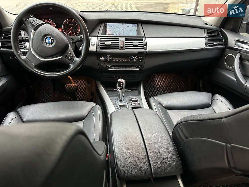 Позашляховик / Кросовер BMW X5 2011 в Ананьїві