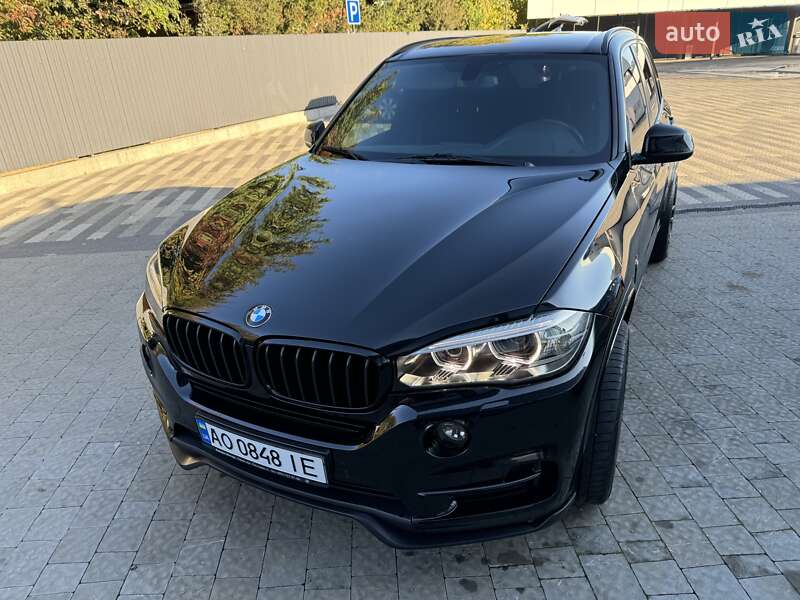Позашляховик / Кросовер BMW X5 2017 в Ужгороді