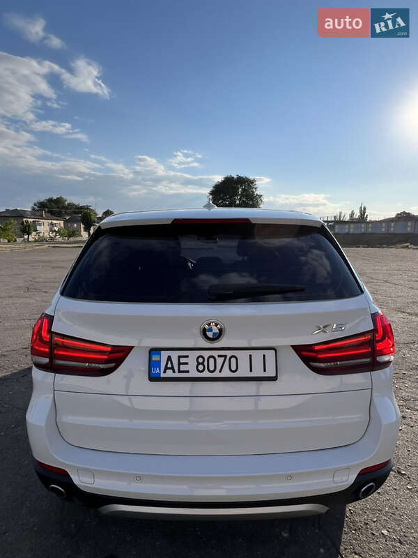 Внедорожник / Кроссовер BMW X5 2017 в Днепре