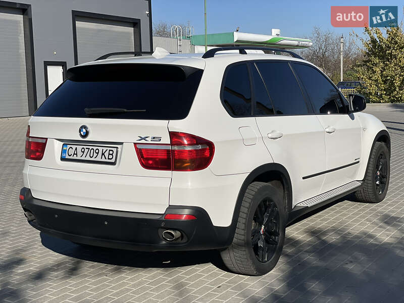 Внедорожник / Кроссовер BMW X5 2009 в Бершади