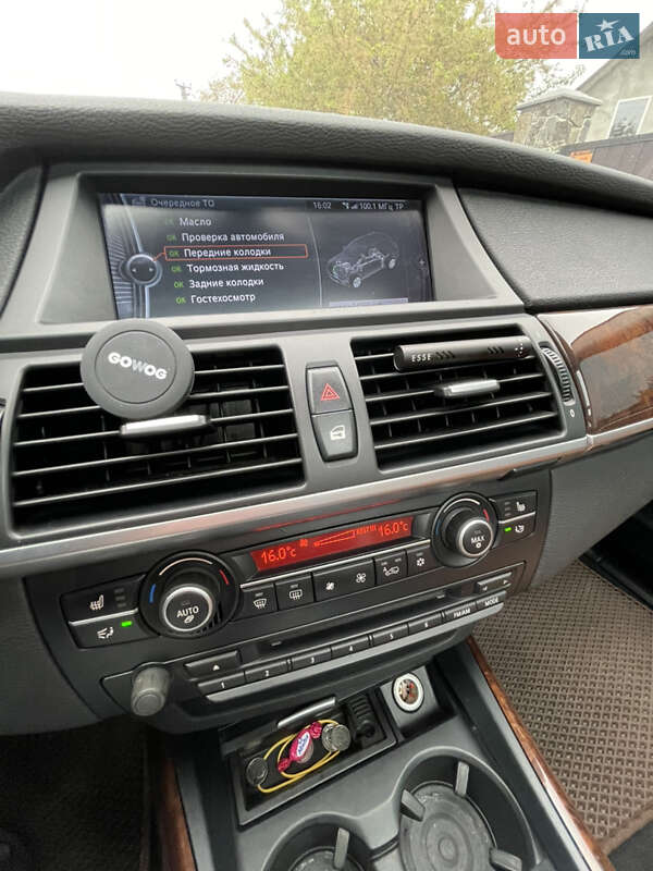 Внедорожник / Кроссовер BMW X5 2009 в Бершади