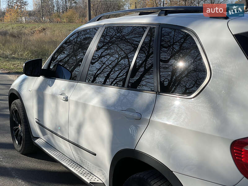 Внедорожник / Кроссовер BMW X5 2009 в Бершади