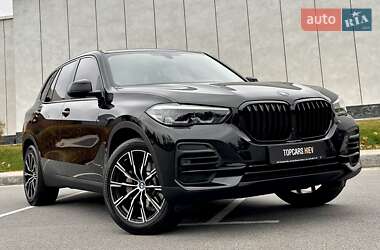 Позашляховик / Кросовер BMW X5 2021 в Києві