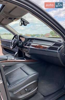 Внедорожник / Кроссовер BMW X5 2012 в 