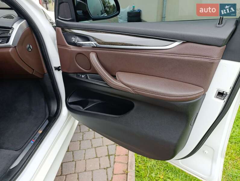 Внедорожник / Кроссовер BMW X5 2015 в Коломые