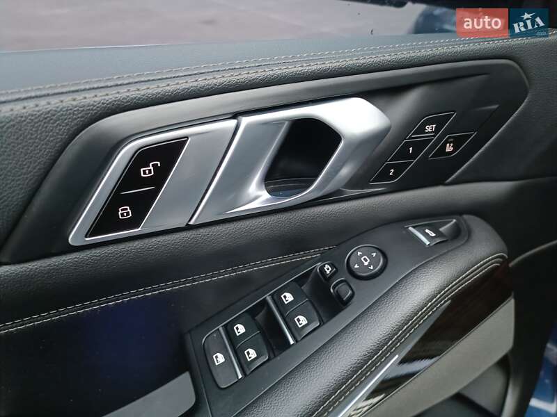 Позашляховик / Кросовер BMW X5 2020 в Кам'янському