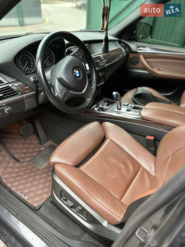 Внедорожник / Кроссовер BMW X5 2012 в Львове
