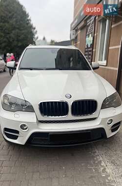 Внедорожник / Кроссовер BMW X5 2010 в Ровно