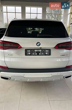 Внедорожник / Кроссовер BMW X5 2020 в Николаеве