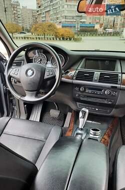 Внедорожник / Кроссовер BMW X5 2010 в Запорожье