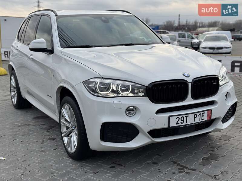 Внедорожник / Кроссовер BMW X5 2016 в Черновцах