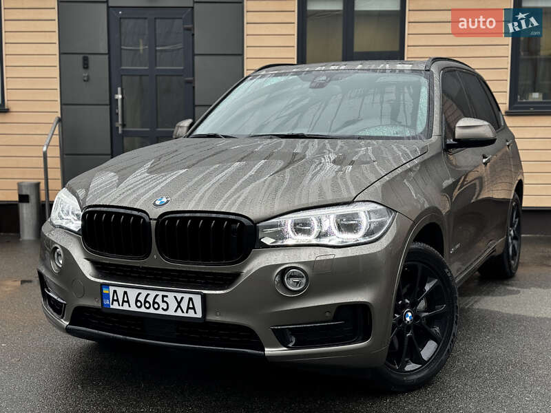 Позашляховик / Кросовер BMW X5 2016 в Києві