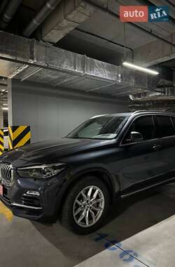 Внедорожник / Кроссовер BMW X5 2019 в Киеве