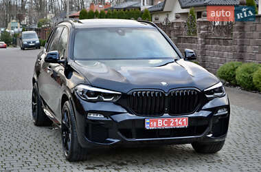 Позашляховик / Кросовер BMW X5 2019 в Рівному