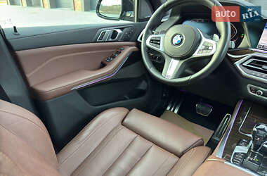 Внедорожник / Кроссовер BMW X5 2020 в Черновцах