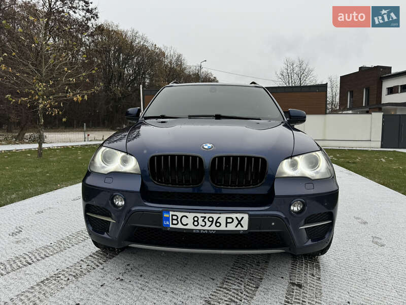 Внедорожник / Кроссовер BMW X5 2012 в Львове