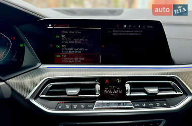 Внедорожник / Кроссовер BMW X5 2020 в 