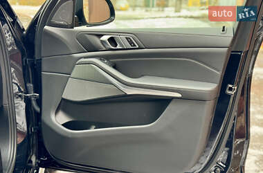 Внедорожник / Кроссовер BMW X5 2020 в 