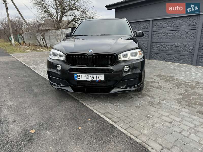 Позашляховик / Кросовер BMW X5 2014 в 