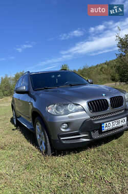 Внедорожник / Кроссовер BMW X5 2010 в Мукачево