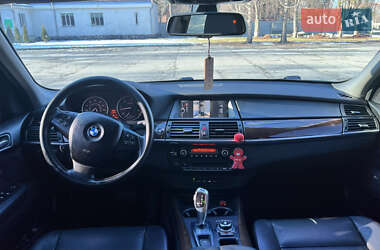 Внедорожник / Кроссовер BMW X5 2011 в Звягеле