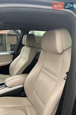Позашляховик / Кросовер BMW X5 2013 в 