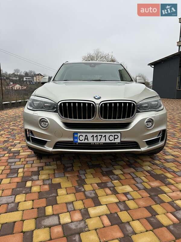 Внедорожник / Кроссовер BMW X5 2014 в 