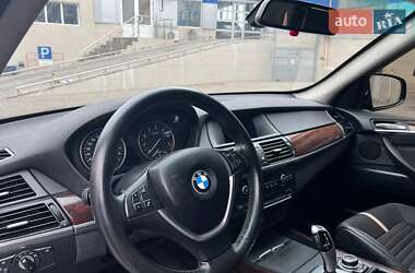Внедорожник / Кроссовер BMW X5 2010 в 