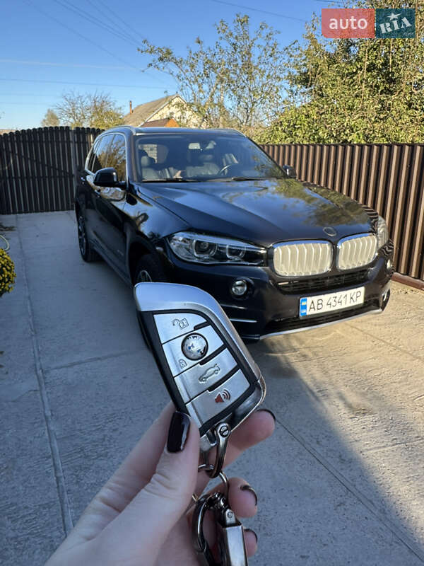 Внедорожник / Кроссовер BMW X5 2016 в Житомире