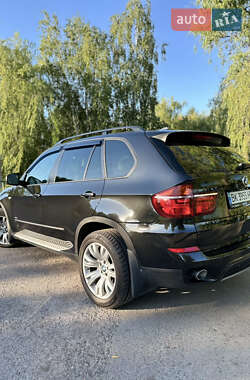 Внедорожник / Кроссовер BMW X5 2011 в 