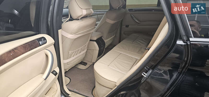 Позашляховик / Кросовер BMW X5 2006 в Миколаєві