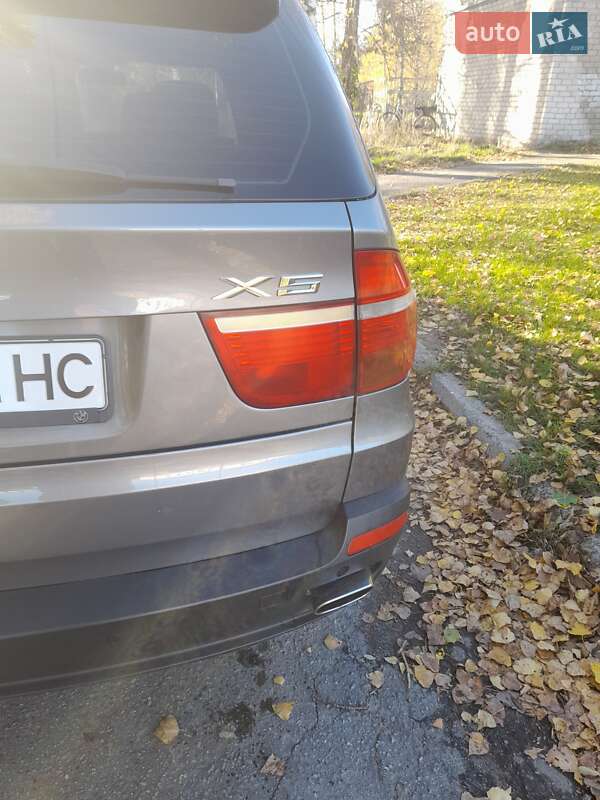 Внедорожник / Кроссовер BMW X5 2009 в Кременчуге