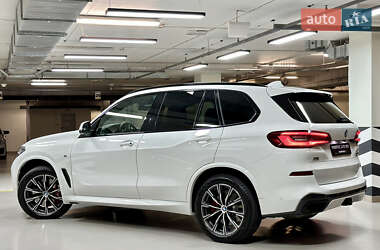 Внедорожник / Кроссовер BMW X5 2021 в Киеве