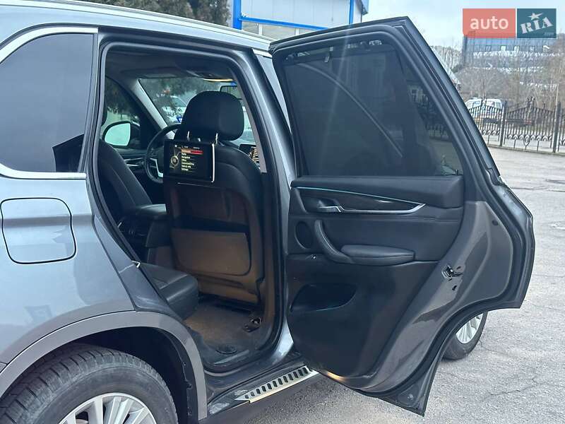 Внедорожник / Кроссовер BMW X5 2016 в Запорожье