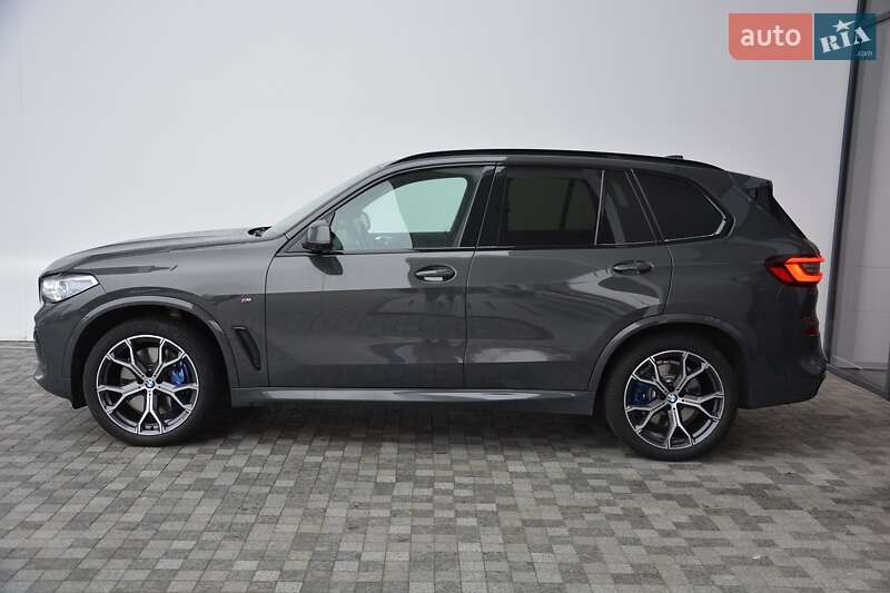 Внедорожник / Кроссовер BMW X5 2021 в Киеве