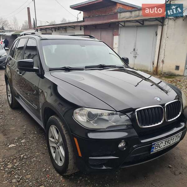 Внедорожник / Кроссовер BMW X5 2011 в Трускавце