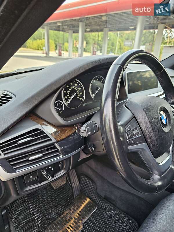 Позашляховик / Кросовер BMW X5 2017 в Києві