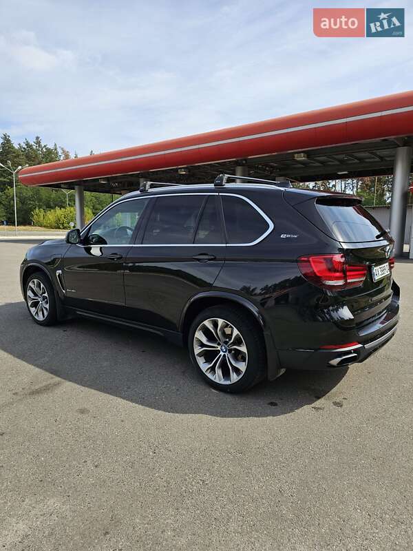 Позашляховик / Кросовер BMW X5 2017 в Києві