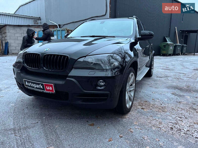 Позашляховик / Кросовер BMW X5 2008 в Києві