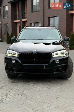 Позашляховик / Кросовер BMW X5 2014 в Вараші