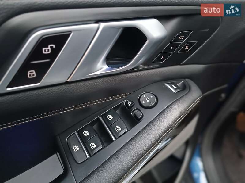 Позашляховик / Кросовер BMW X5 2020 в Кам'янському