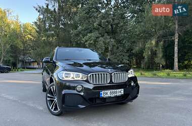 Позашляховик / Кросовер BMW X5 2015 в Рівному