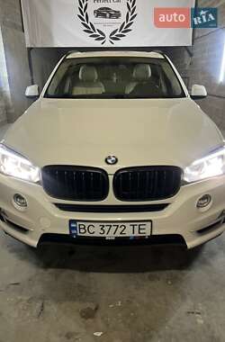 Позашляховик / Кросовер BMW X5 2016 в Львові