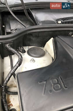 Внедорожник / Кроссовер BMW X5 2003 в 