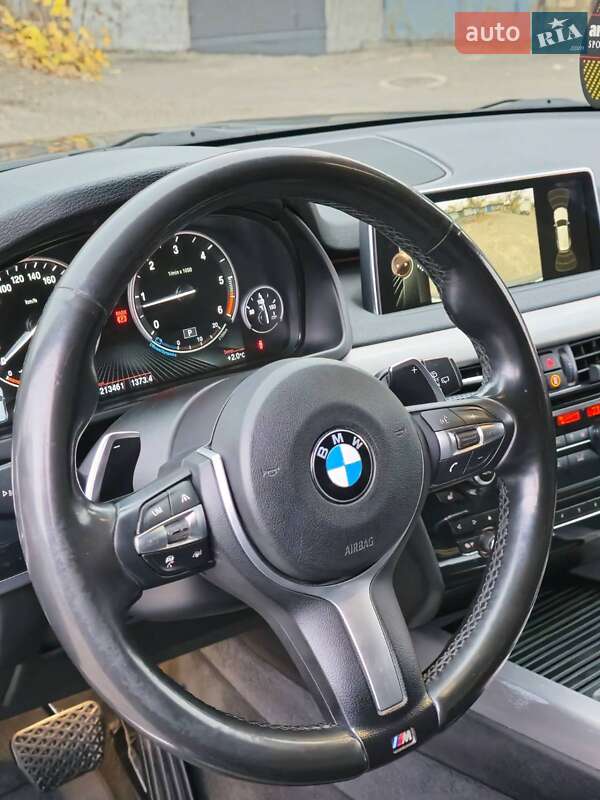 Внедорожник / Кроссовер BMW X5 2016 в Киеве
