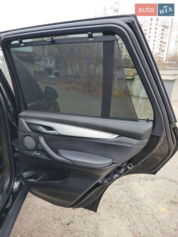 Внедорожник / Кроссовер BMW X5 2016 в Киеве