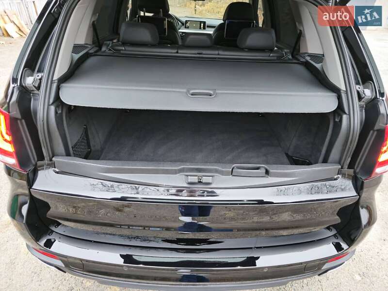 Внедорожник / Кроссовер BMW X5 2016 в Киеве