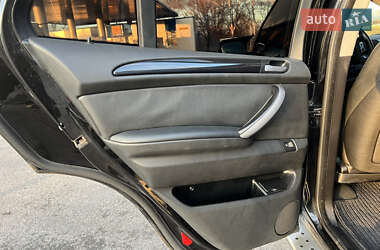 Внедорожник / Кроссовер BMW X5 2005 в 